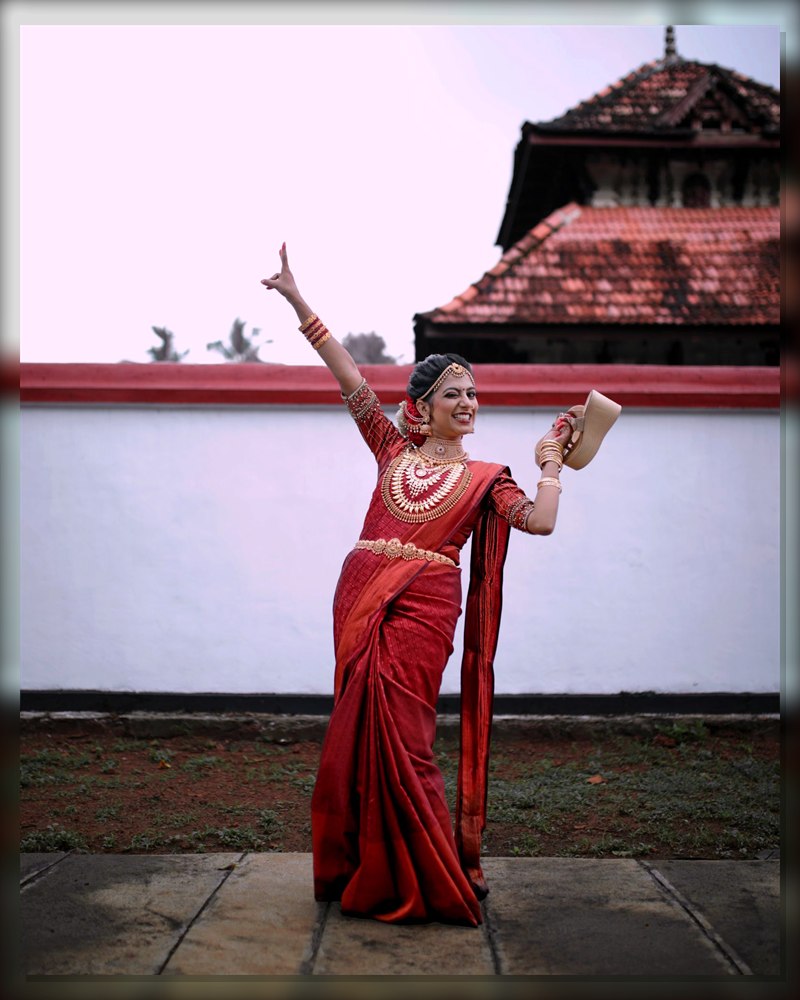 Nritya Red Art Silk Saree