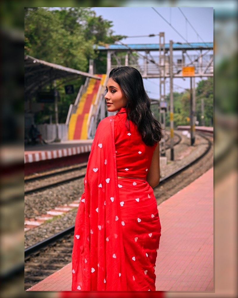 Yashodhara Red Art Silk Saree