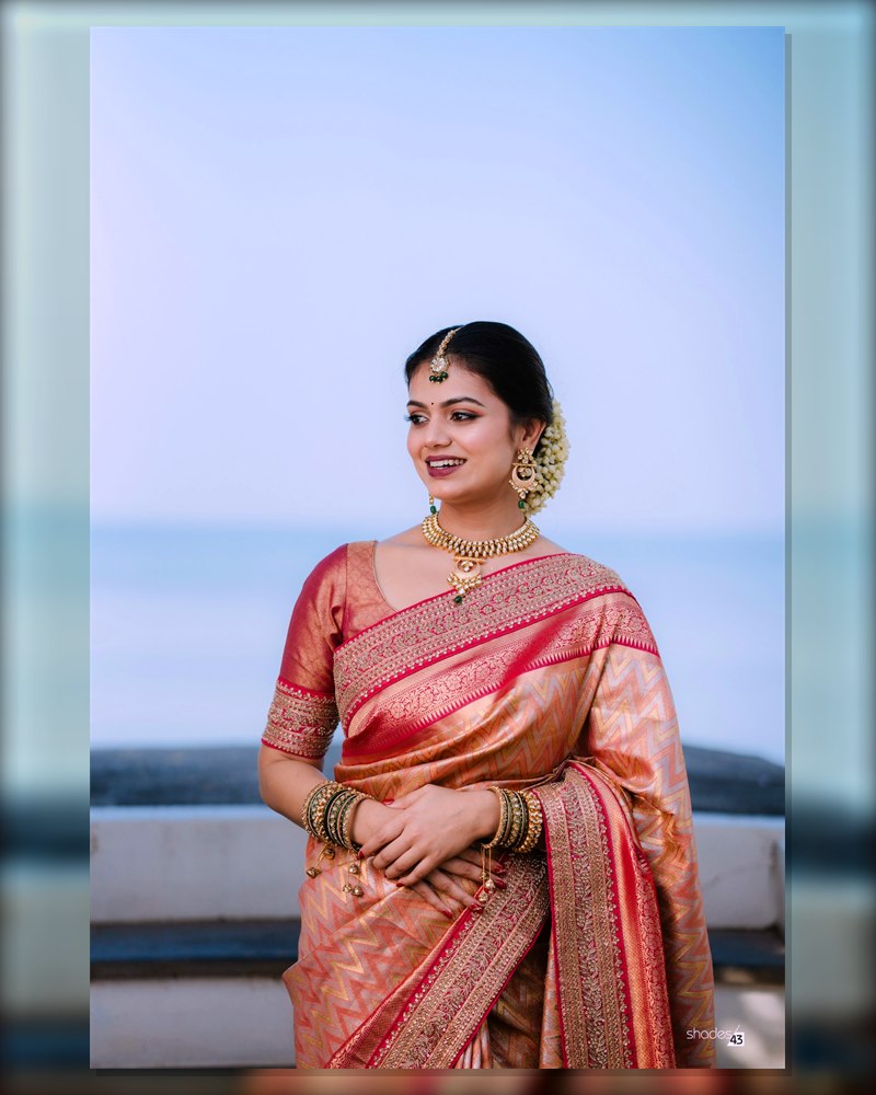 Shubhangi Red Banarasi Saree