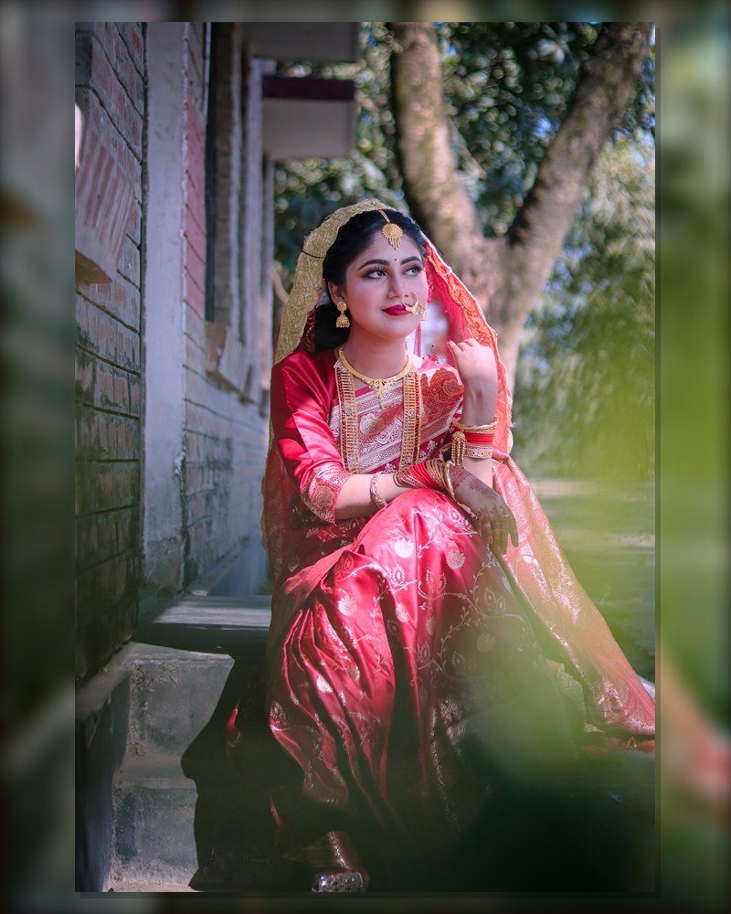 Devyani Red Bridal Banarasi Saree